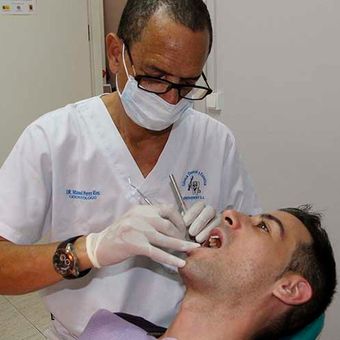 Clínica Dental y Estética Endodent paciente en tratamiento odontológico 6